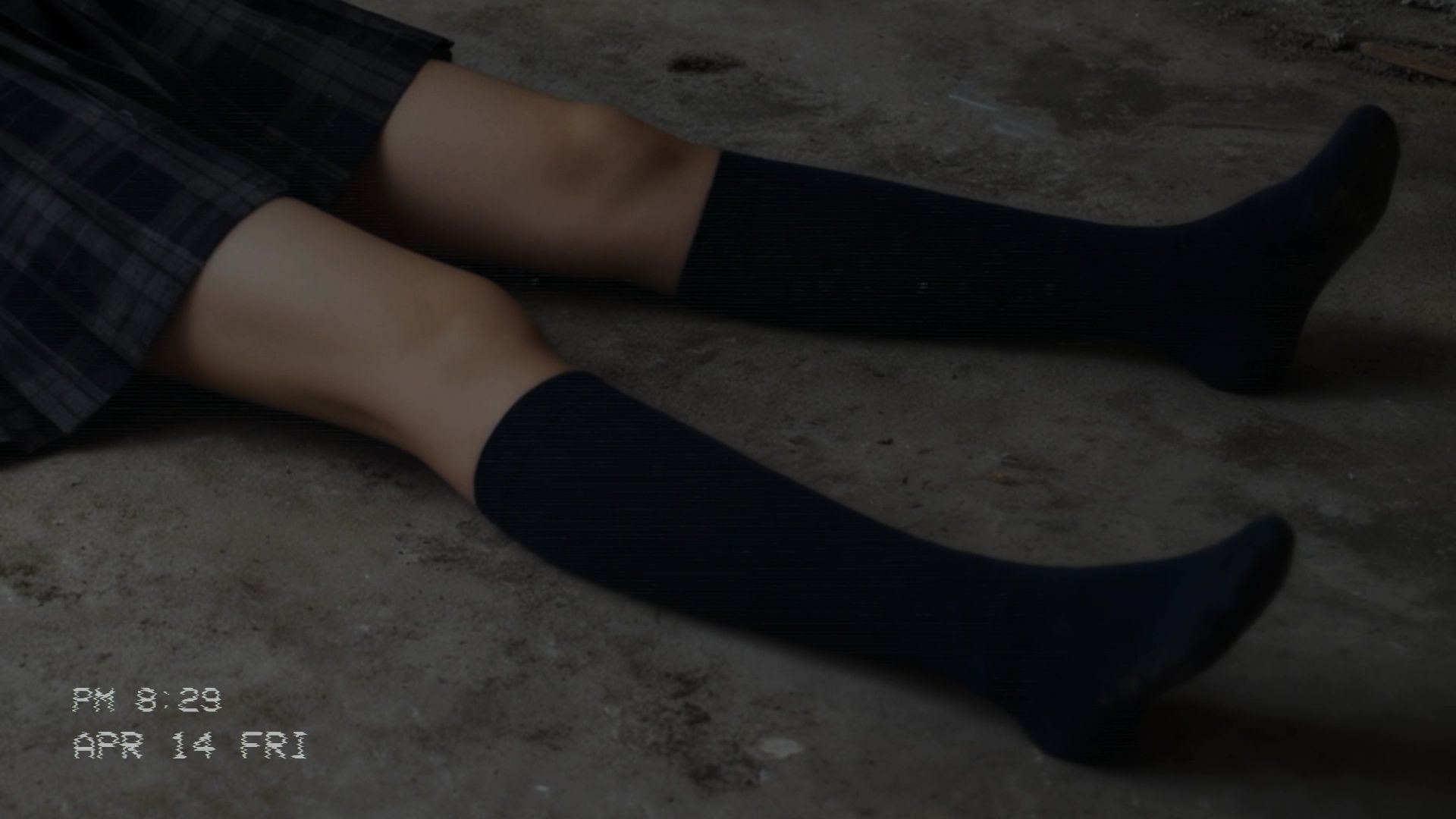 万引き女子校生のお仕置き謝罪動画 4