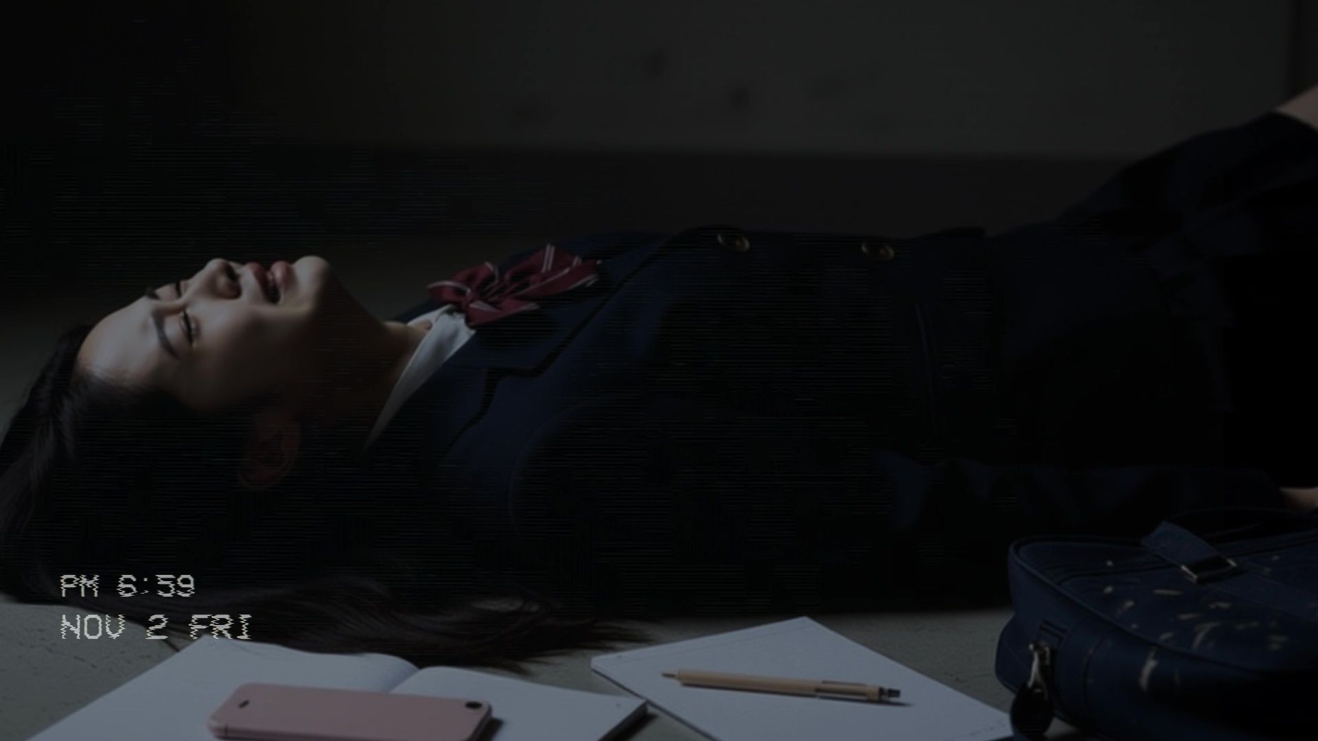 万引き女子校生のお仕置き謝罪動画 13